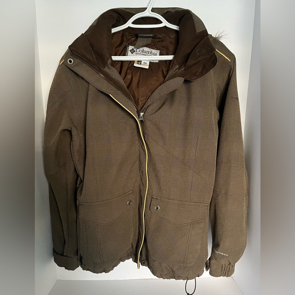 Columbia Titanium Brown Faux Fur Trim Hooded Gorpcore Utility Jacket